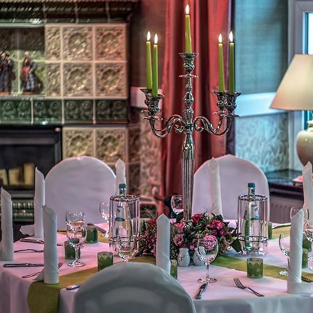 Landhotel Schwarzer Adler Suelzetal Afaceri foto